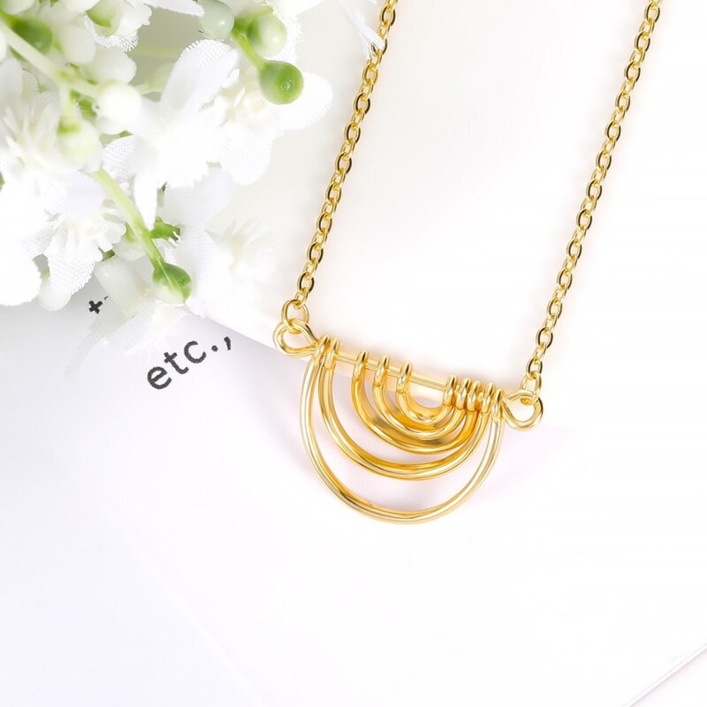Gold multi layered half circle pendant necklace - Picture 4 of 5